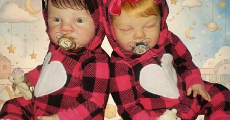 Bebê Reborn Gêmeos: O Charme e o Realismo em Dose Dupla